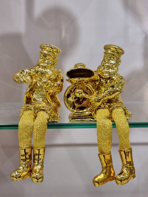 Gold Figurine - Violin Player